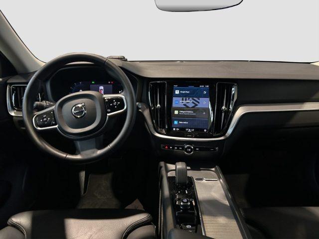 VOLVO V60 V60 B4 (d) automatico Plus Dark