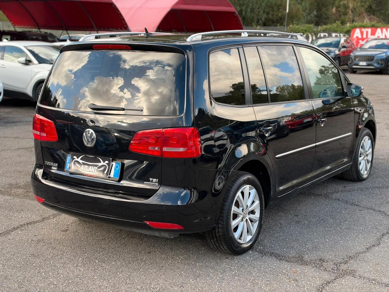 Volkswagen Touran 1.4 TSI DSG NO FINANZIAMENTO