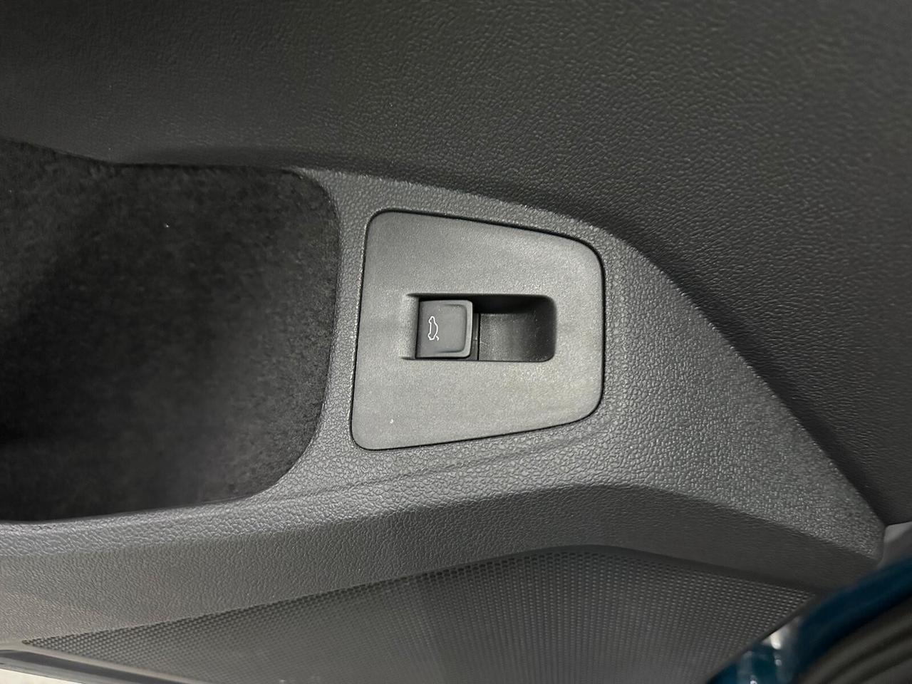 Volkswagen Tiguan 2.0 TDI 150 CV DSG R-Line