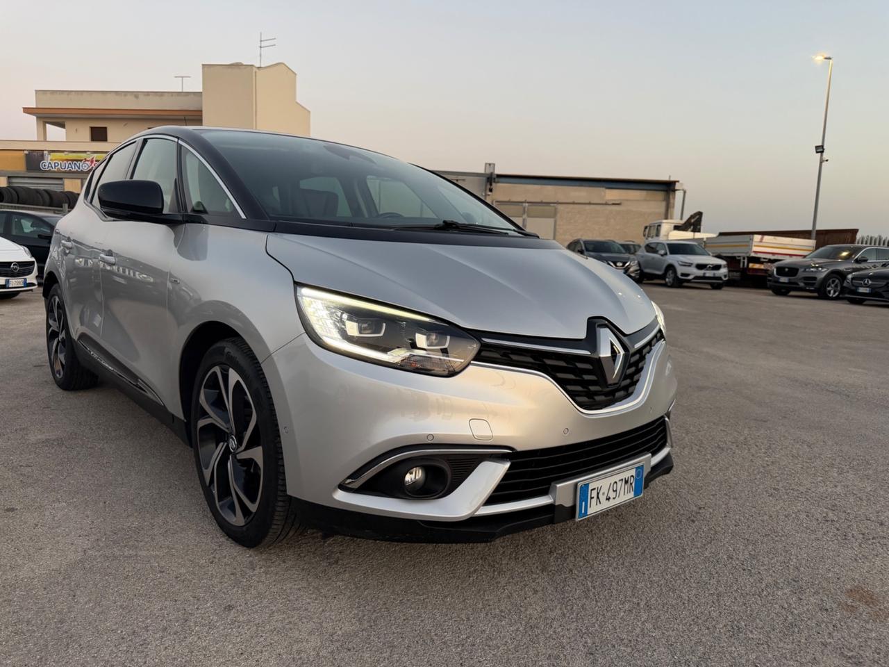 RENAULT SCENIC 1.6 DCI 130 BOSE STRAFUL LED MY17
