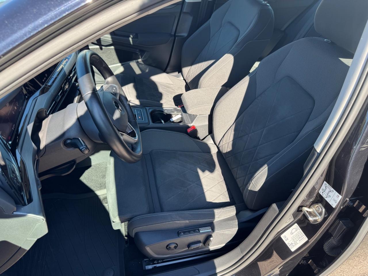 Volkswagen Golf 1.5 TSI 130CV EVO ACT Style NEOPATENTATI