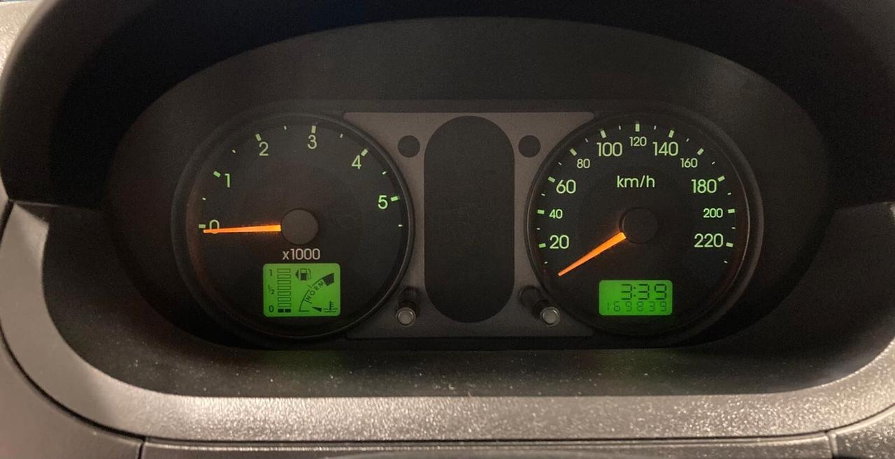 FORD FIESTA 1.4 TDCi- OK NEOPATENTATI- GOMME NUOVE