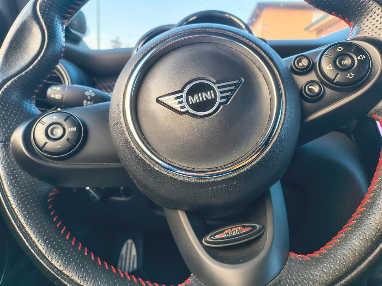 Mini Cabrio John Cooper Works S