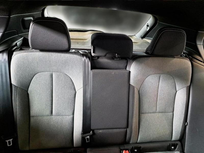 VOLVO XC40 T4 RECHARGE PLUG-IN AUTO CORE SUV