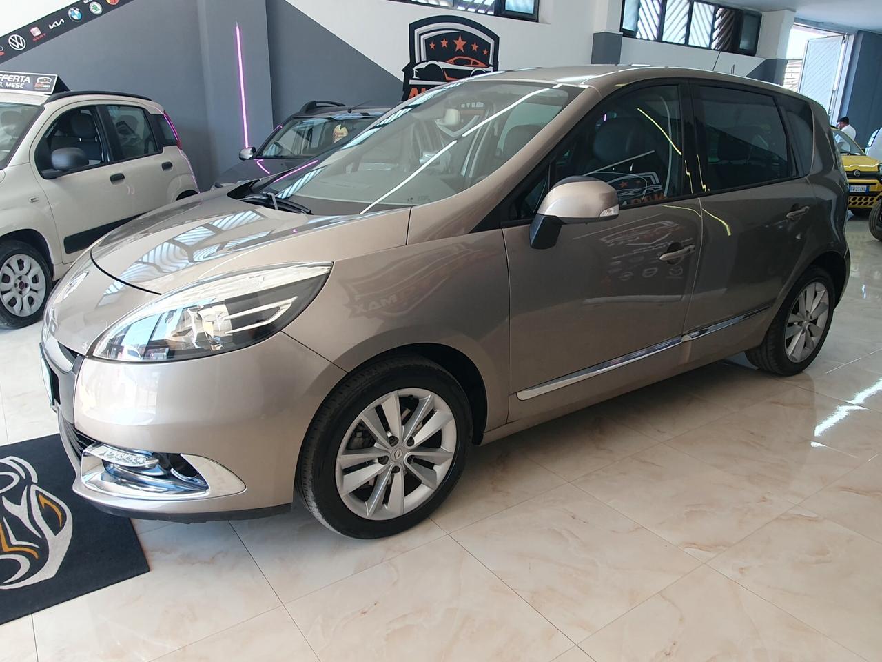 Renault Scénic XMod 1.5 dCi 110CV Live 2012