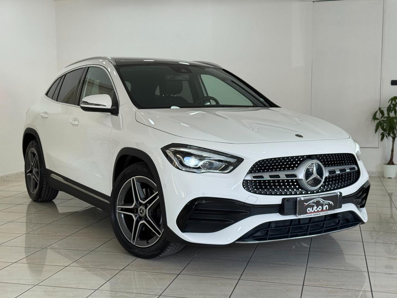 Mercedes GLA180d Automatic Premium AMG Tetto apribile