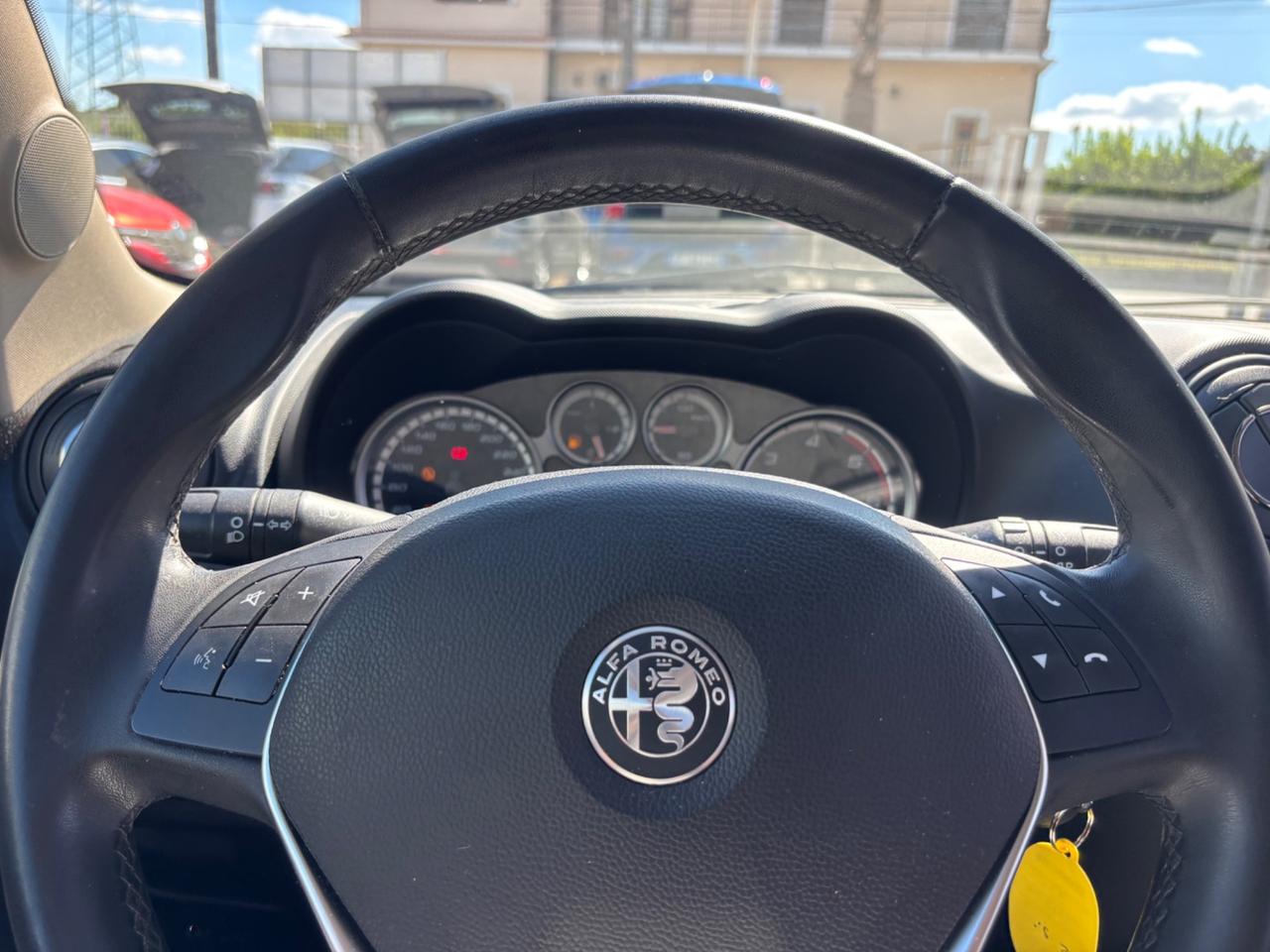 ALFA ROMEO MITO 1.3 MJ 95CV SUPER 80.000KM
