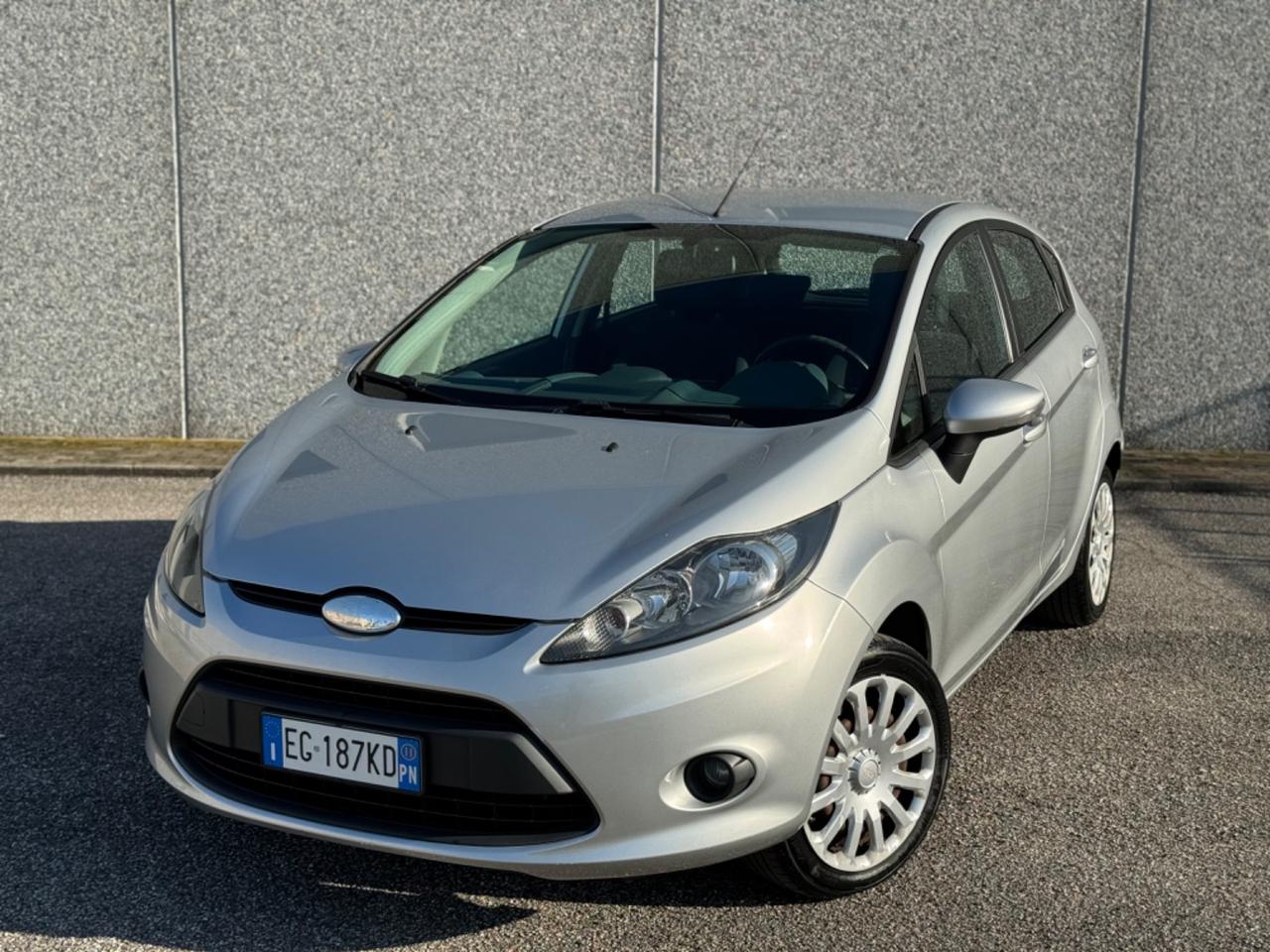 Ford Fiesta 1.2 82 CV 5 porte , Neopatentati