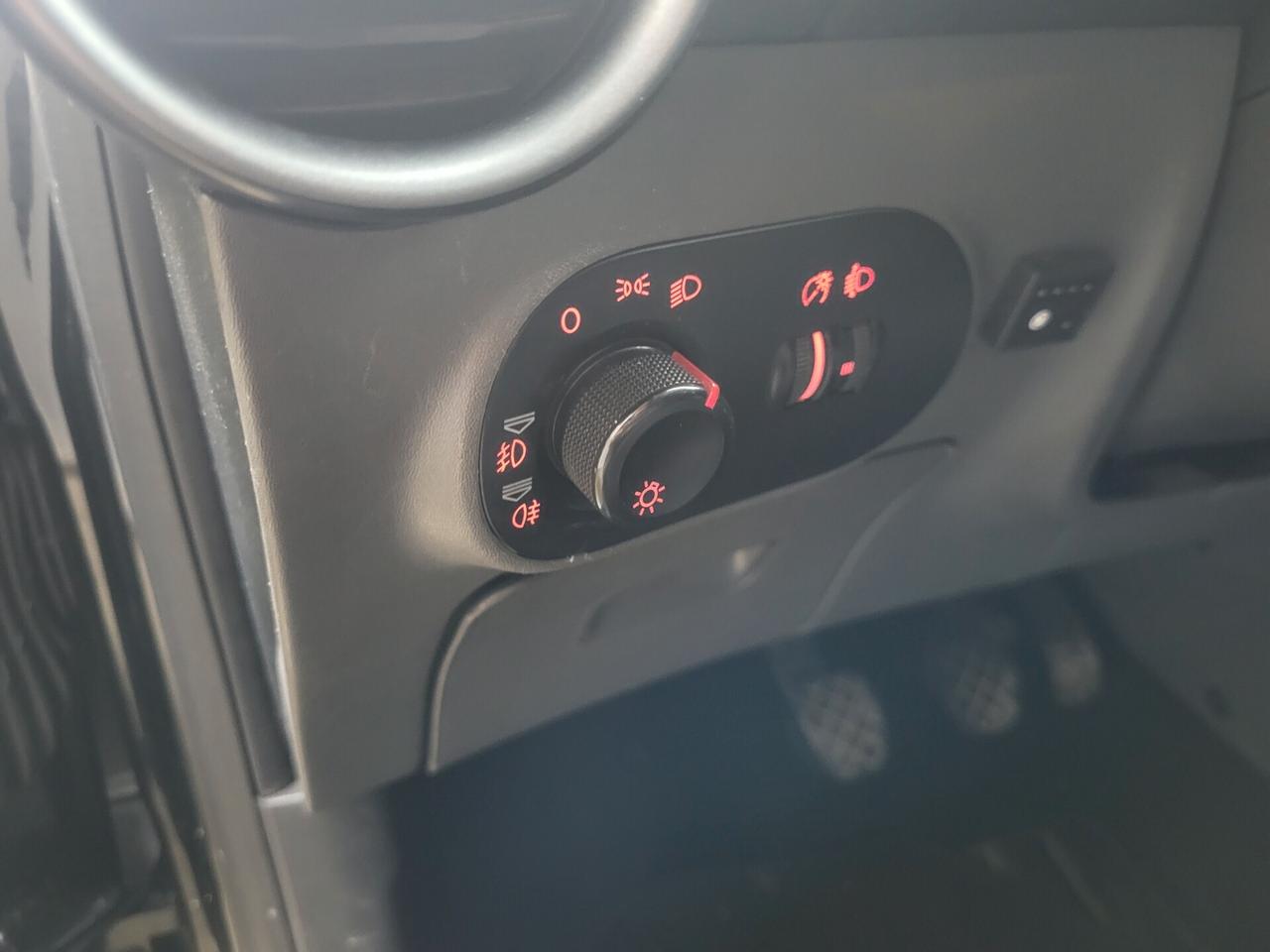 Seat Ibiza 1.2 12V 70CV 5p. Special Ed. Dual