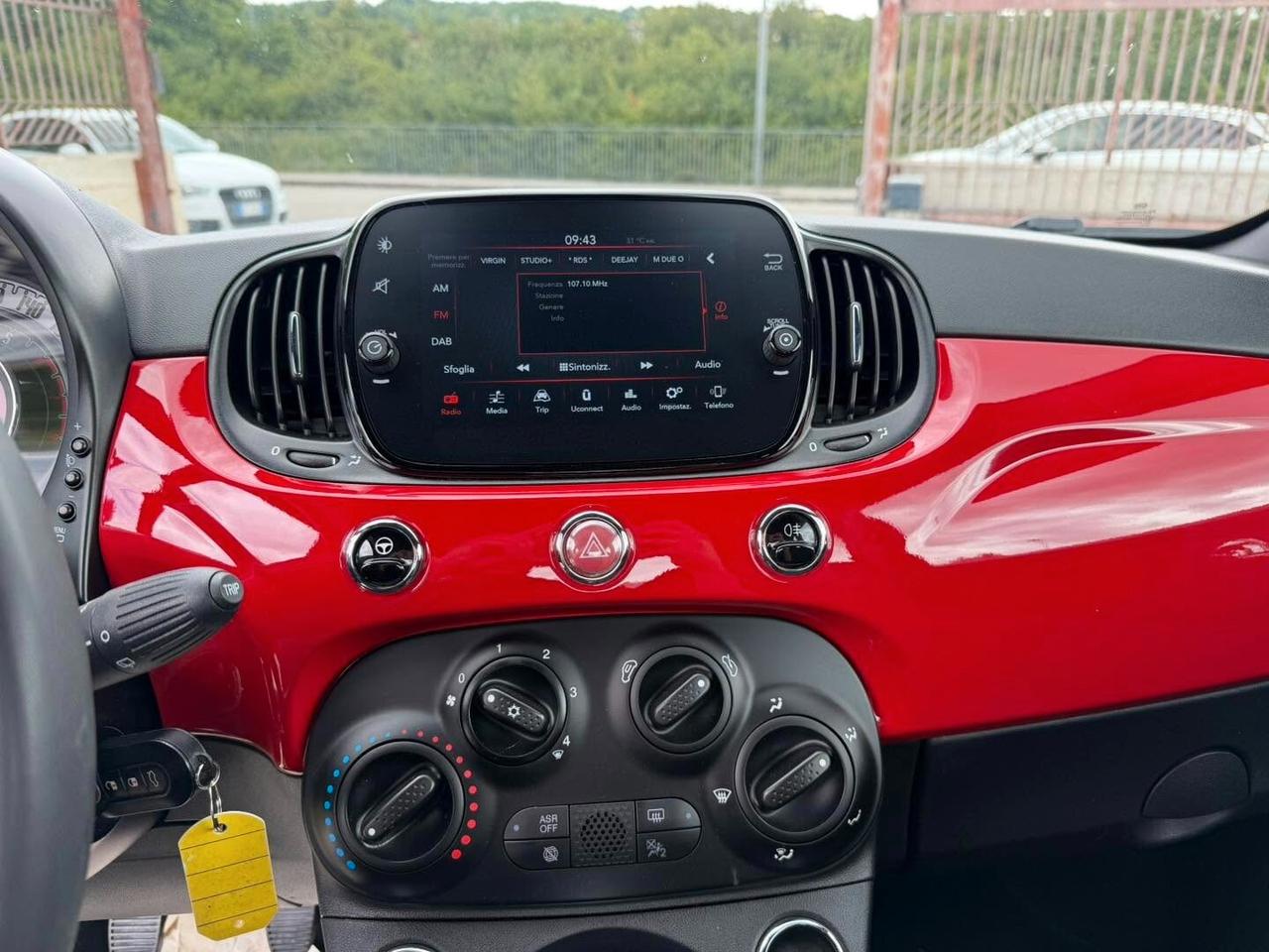 Fiat 500 1.0 Hybrid 70CV -CARPLAY-