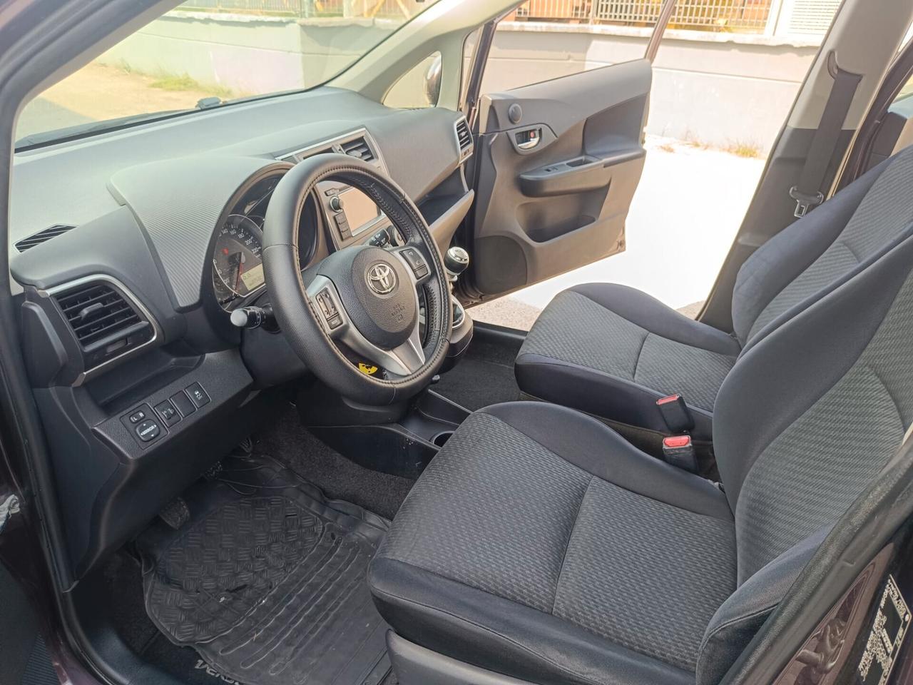 Toyota Verso-S 1.4D MT Active