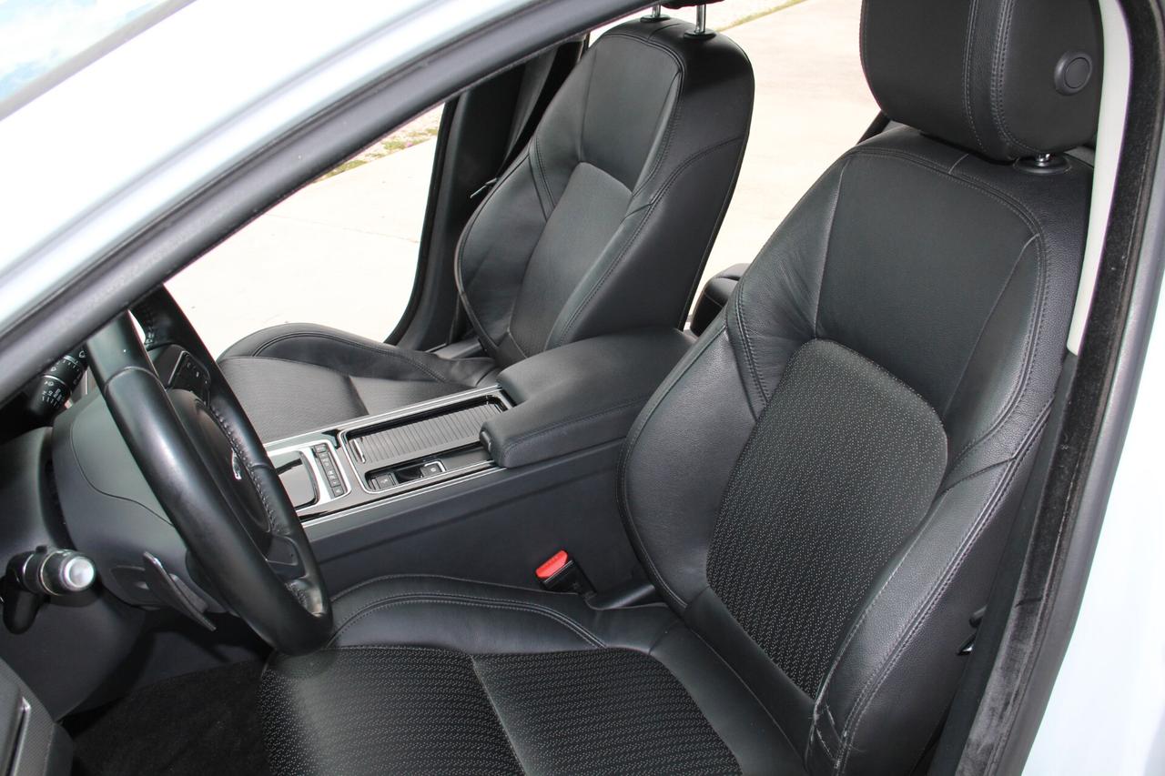 Jaguar XF 3.0 D V6 300 CV aut. Prestige