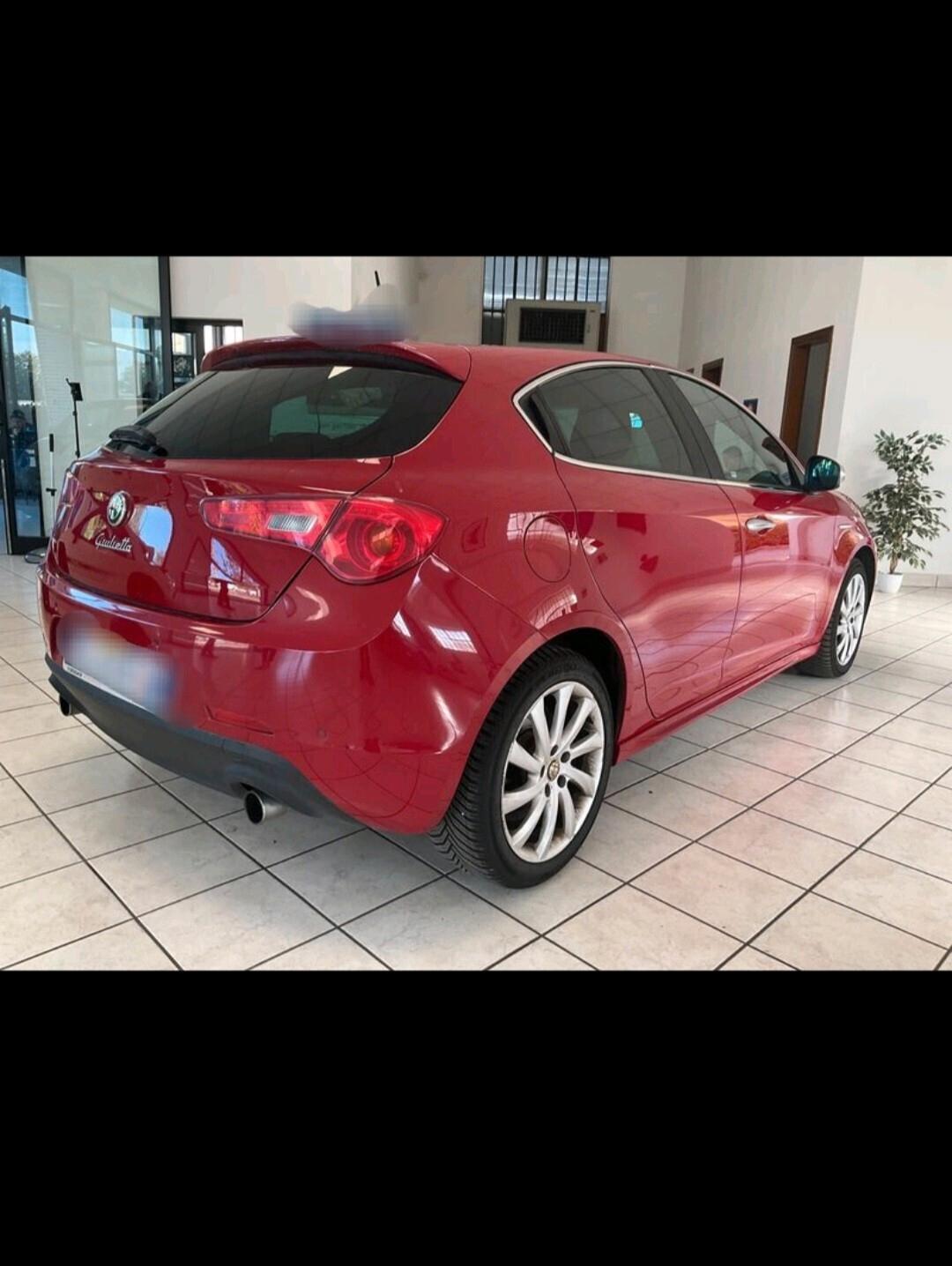 Alfa Romeo Giulietta 2.0 JTDm-2 140 CV Exclusive 2011