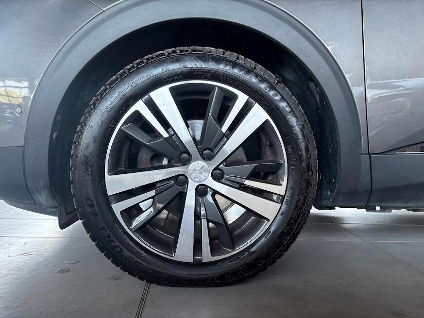 Peugeot 3008 BlueHDi 130 EAT 8 Allure 78.000KM