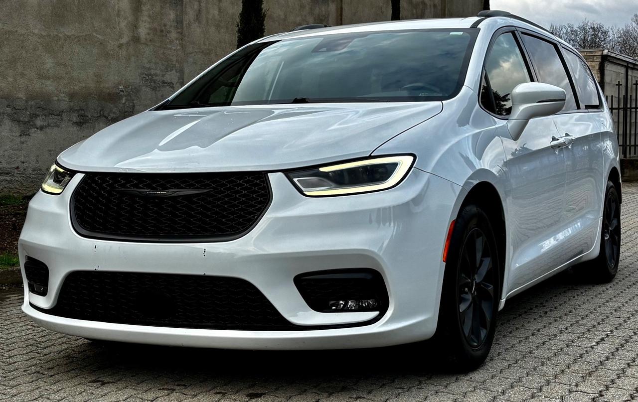 Chrysler Pacifica GPL TOURING S AUTOMATIC AT9 7 POSTI