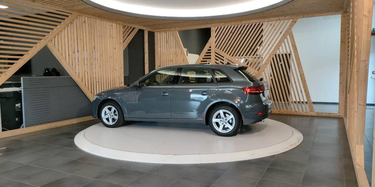 Audi A3 30 1.6 tdi Business 116cv s-tronic my19