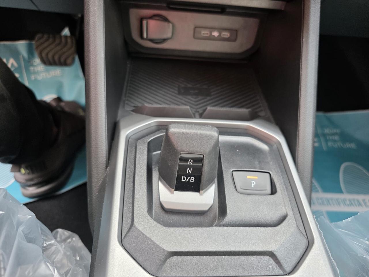 Dacia Duster Hybrid 140 CV Journey