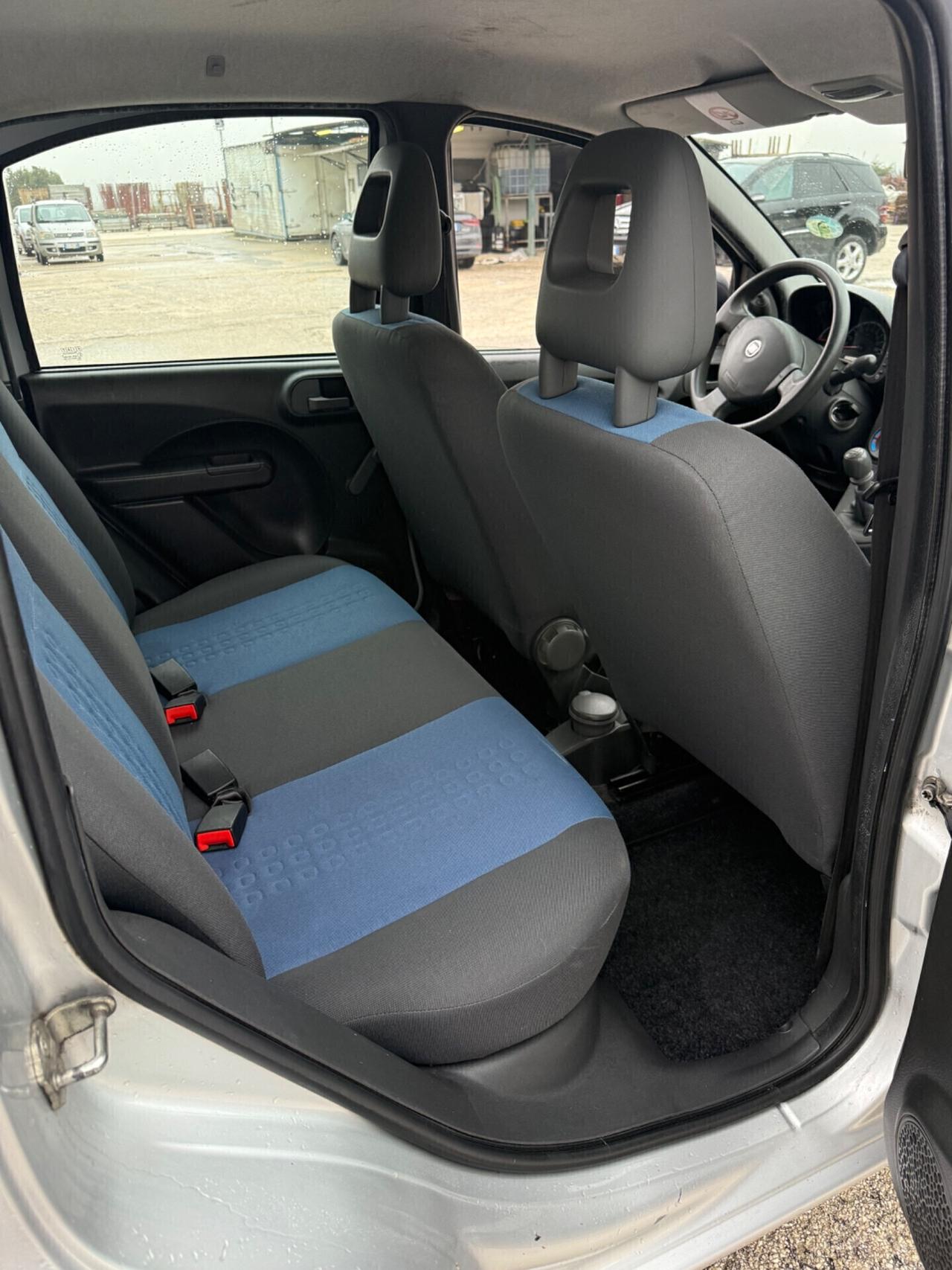 Fiat Panda 1.2 benzina UNIPROPRIETÀ NEOPATENTATI