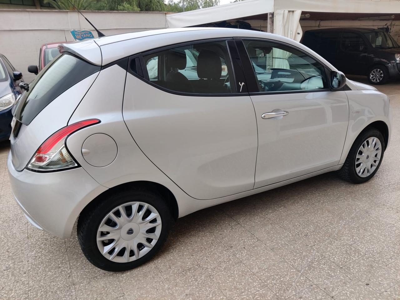 Lancia Ypsilon 1.2 Benzina