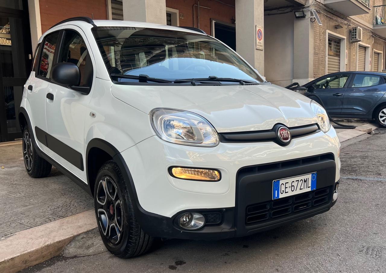 Fiat Panda 0.9 TwinAir Turbo Natural Power City Cross