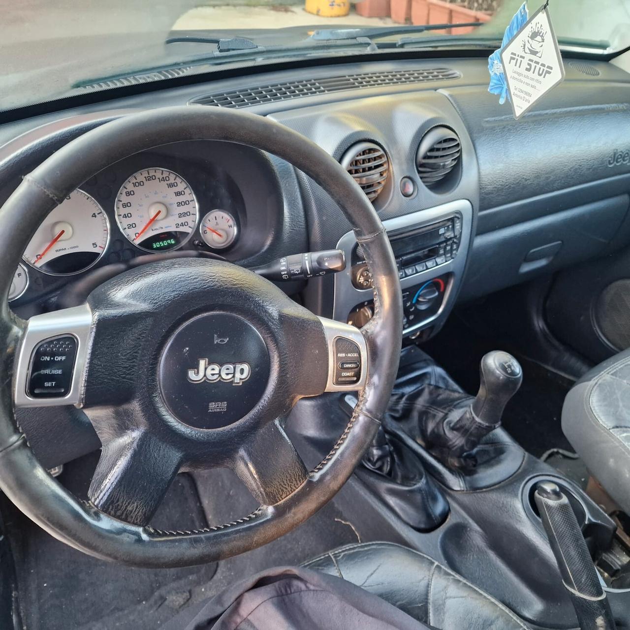 Jeep Cherokee 2.5 CRD Sport GANCIO DI TRAINO CAMBIO MANUALE