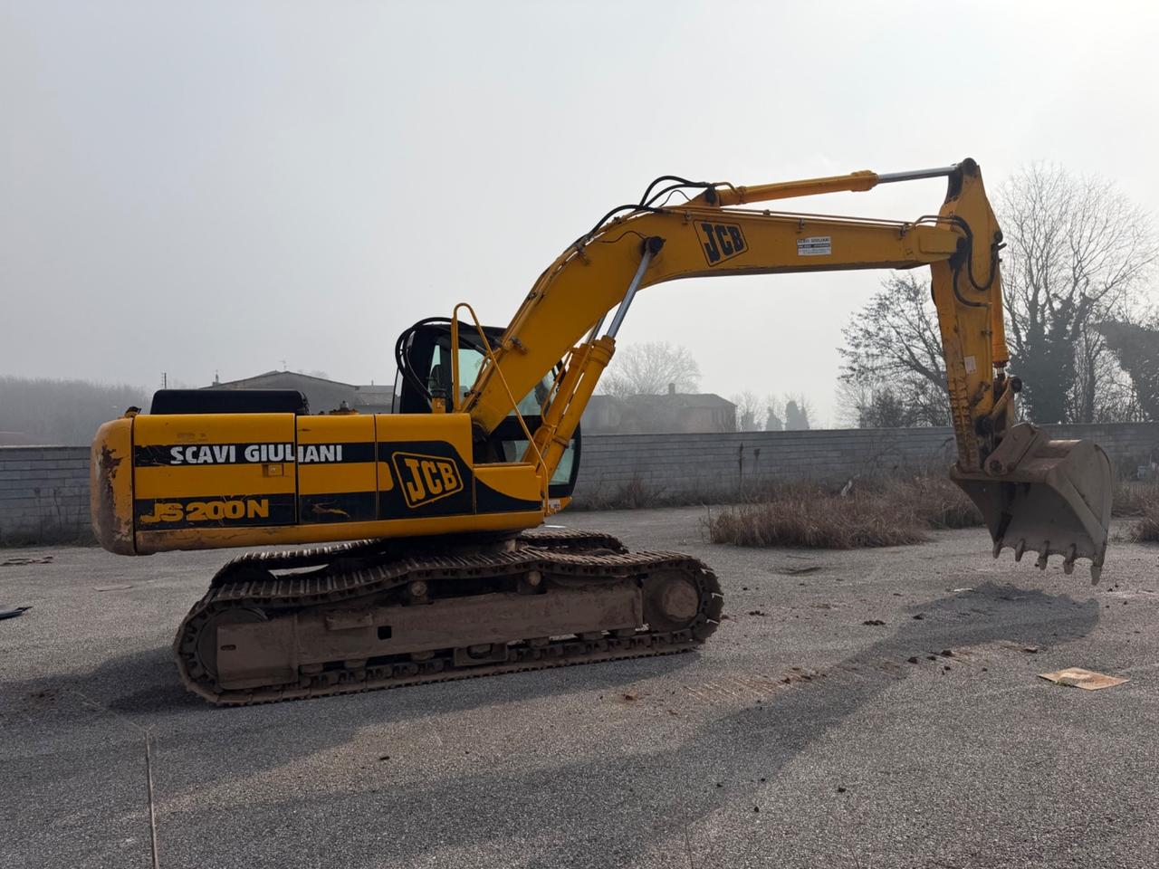 Escavatore Jcb 200
