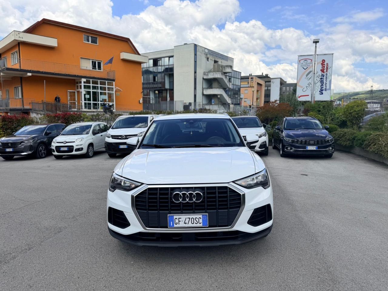 AUDI Q3 35 TDI S TRONIC BUSINESS