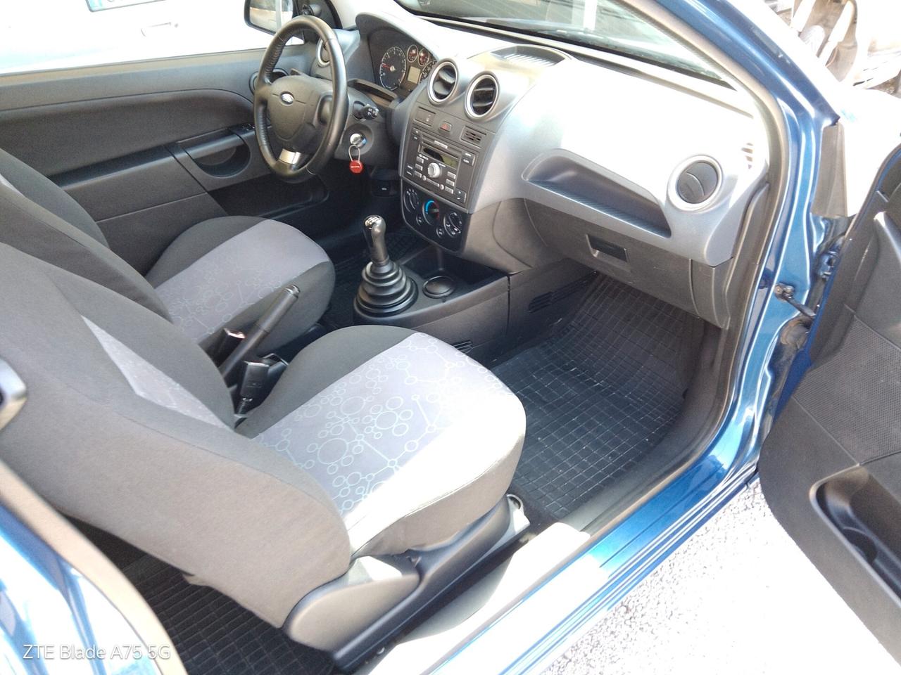 Ford Fiesta 1.2 16V 3p. Ghia SOLO 68.000 KM UNIPRO