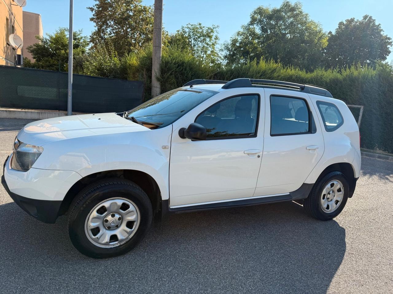 Dacia Duster 1.5 dci 4x4 - 12 MESI DI GARANZIA -