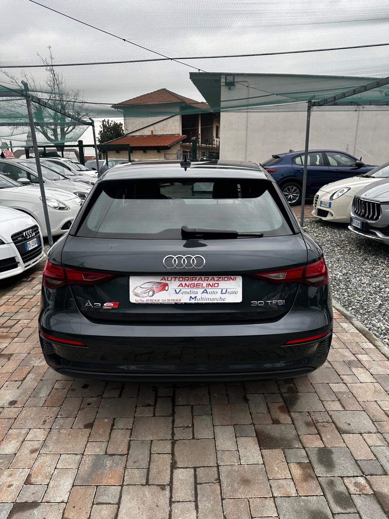 Audi A3 S tronic S line edition ibrida