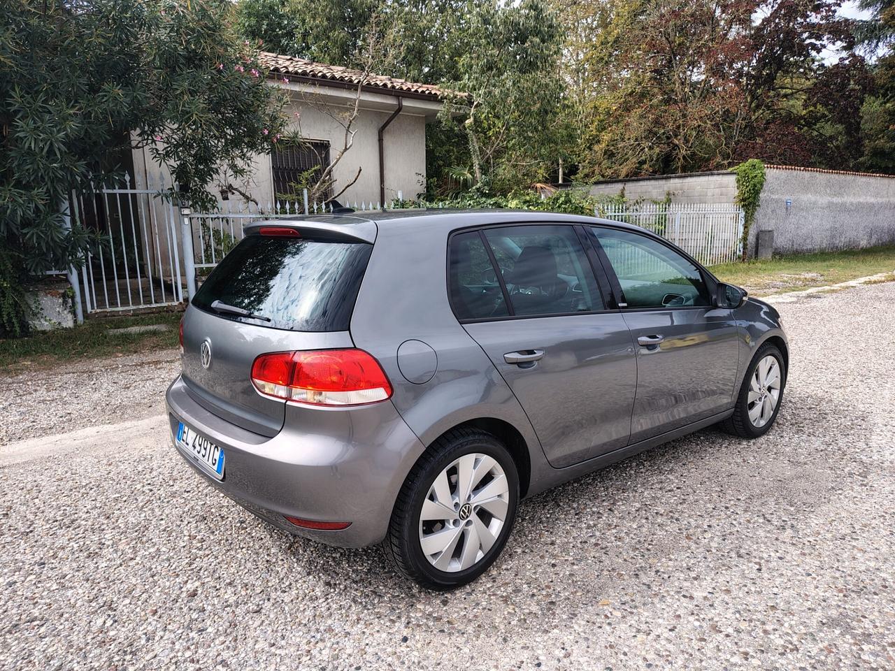 Volkswagen Golf 1.6 TDI DPF 5p. Highline STYLE. NAVIPLUS