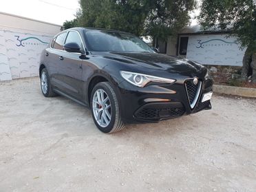 Alfa Romeo Stelvio 2.0 Turbo 280CV AT8 Q4 First Edition