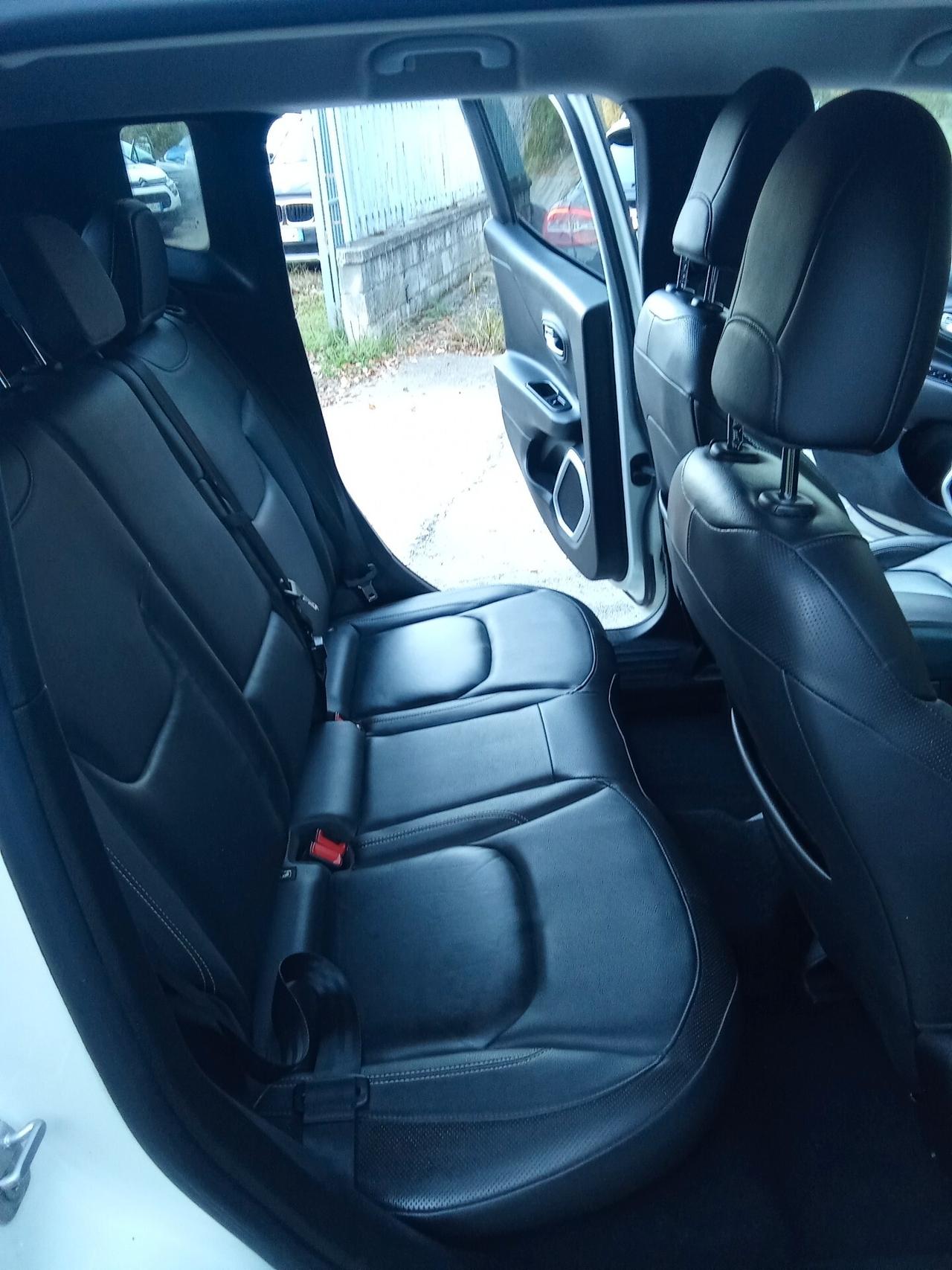 Jeep Renegade 1.6 Mjt 120 CV Limited 017