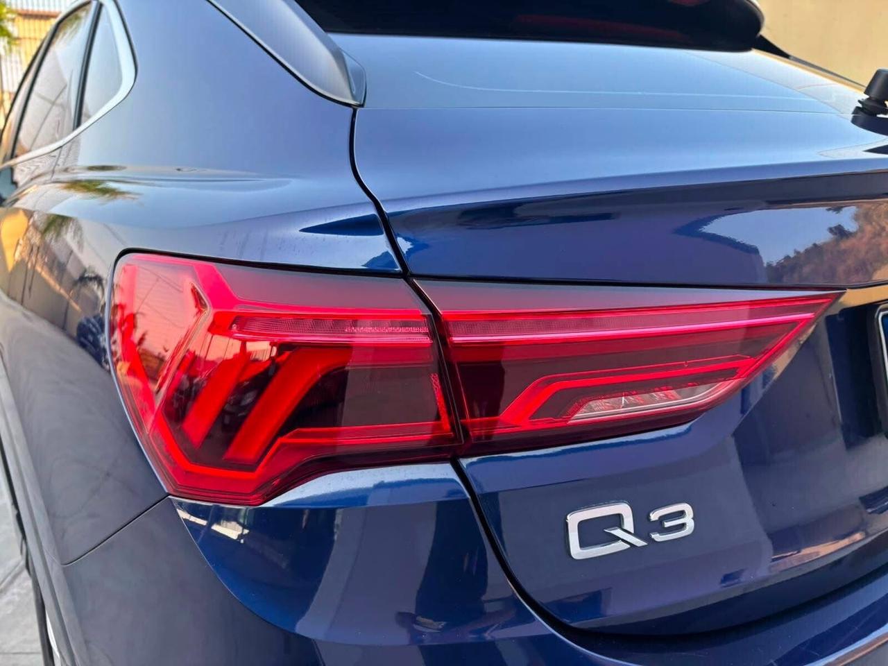 Audi Q3 Sportback line edition '^'^'^