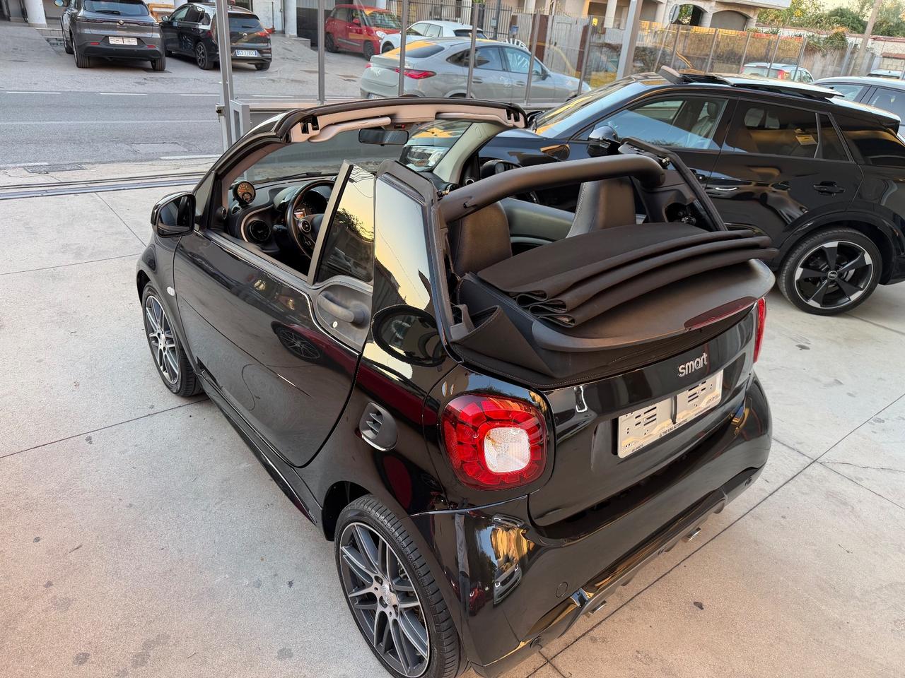 Smart ForTwo BRABUS 0.9 Turbo twinamic cabrio Xclusive 109cv
