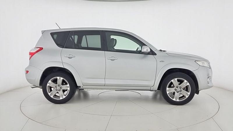 Toyota RAV4 RAV4 2.2 D-CAT A/T 4WD Lounge
