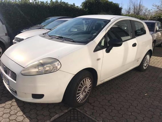 FIAT Grande Punto 1.3 MJT 75 CV Autocarro 4 posti