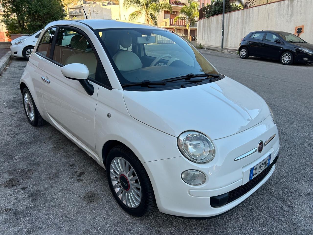 Fiat 500 1.2 Lounge ideale per neopatentati