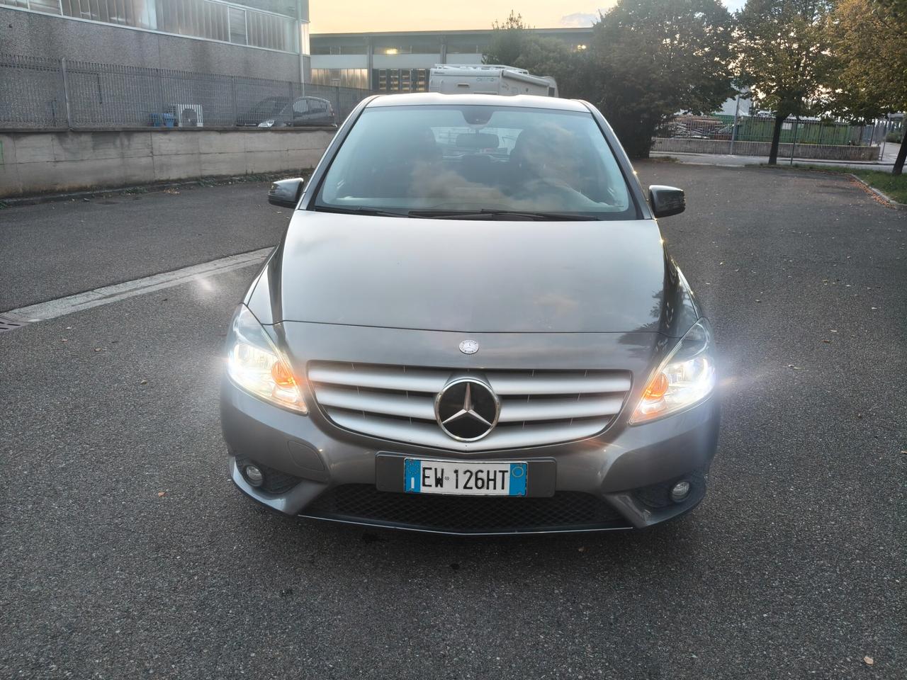 Mercedes B 180 CDI 14 SOLO 132.000 KM