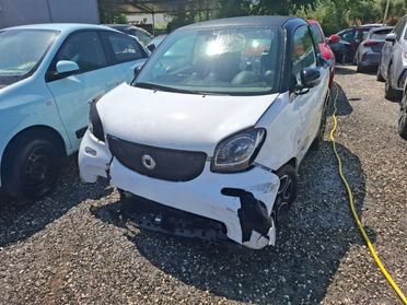 SMART FORTWO 2018 INCIDENTATA FULL ELETTRIC