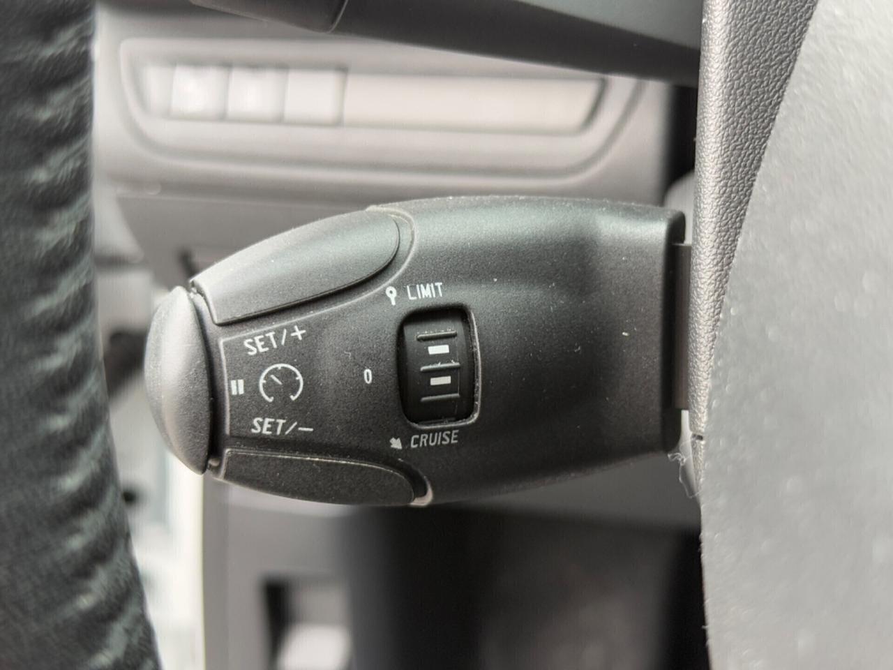 Peugeot 2008 PureTech 82cv GT LINE