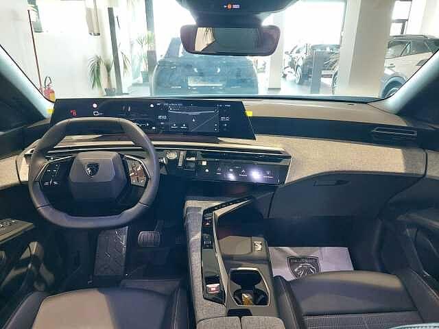 Peugeot 3008 Hybrid 136 e-DCS6 Allure KM0