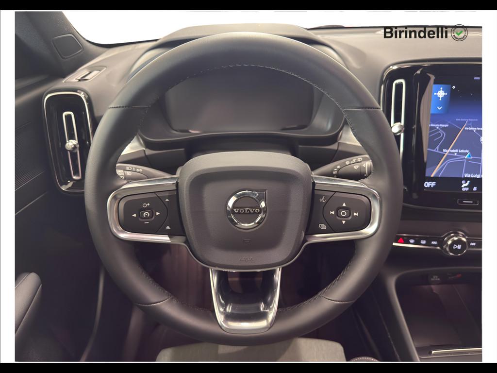 VOLVO XC40 (2017-->) - XC40 T2 Core