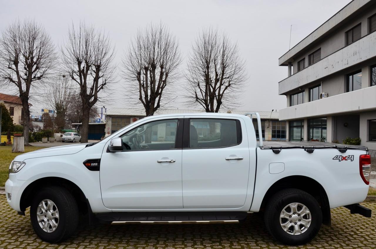 FORD RANGER 2.2 TDCI DOUBLE CAB XLT 160cv, UNICOPROPRIETARIO, SERVICE FORD, UFF ITALIANA, EURO 5, NAVI, PERMUTE