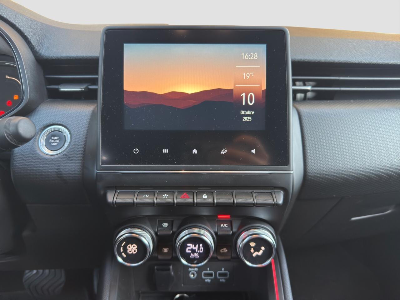 Renault Clio Full Hybrid E-Tech 140 CV 5 porte Intens