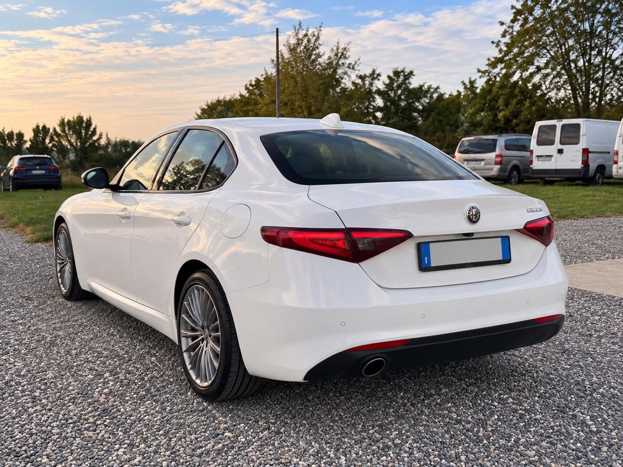 Alfa Romeo Giulia 2.2 Turbodiesel 160 CV AT8 Executive