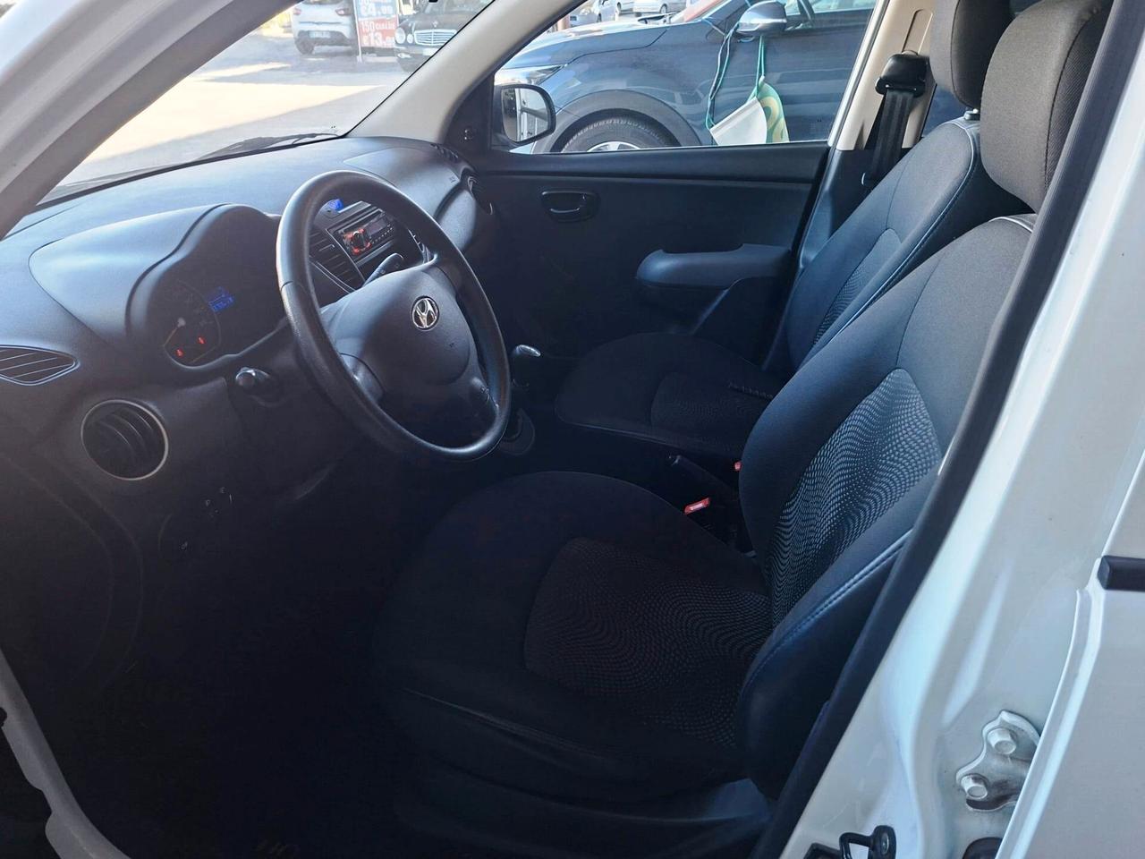 Hyundai i10 UNICO PROPRIETARIO