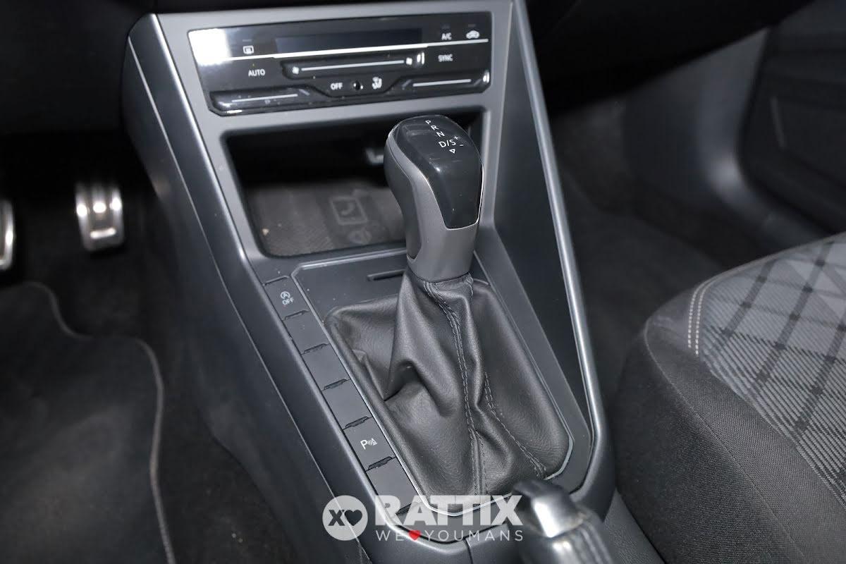 Volkswagen Taigo 1.0 tsi 110CV R-Line dsg + tetto apribile