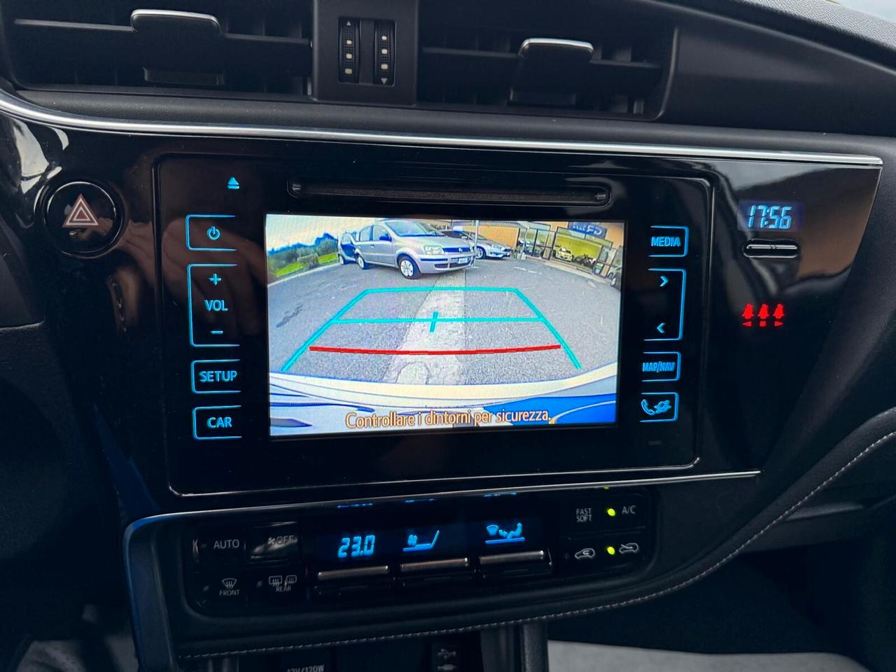 Toyota Auris TOURING SPORTS 1.6 D-4D BUSINESS 2017