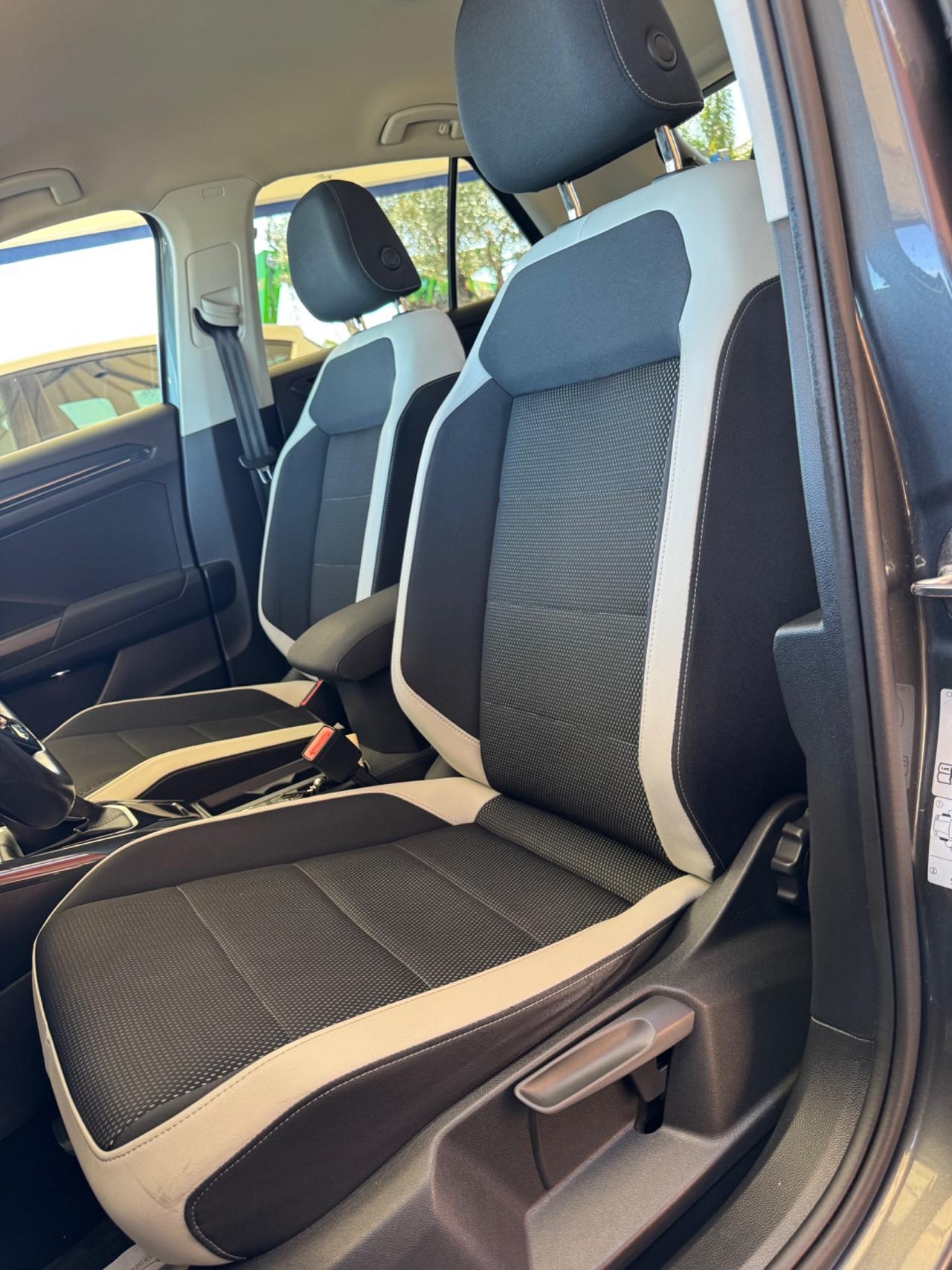 Volkswagen T-Roc 1.6 TDI SCR Advanced BlueMotion Technology